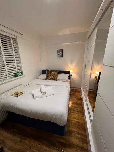 Double room, furnished and all bills inclusive Main Photo