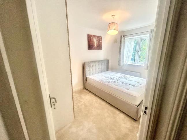 Double room with own toilet/bathroom  Main Photo