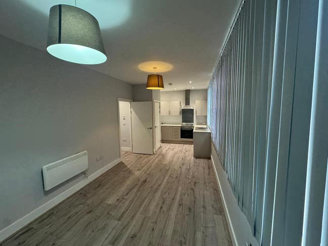 One bedroomed Flat in Hayes and Harlington Main Photo