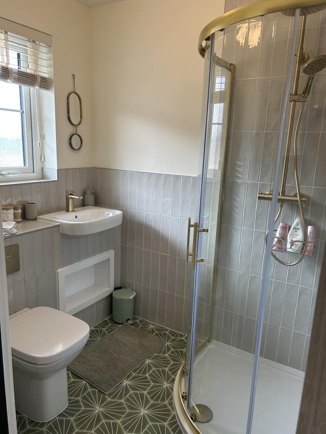 Double room in Newcastle with bathroom and parking Main Photo
