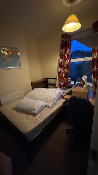 Female only Main Photo