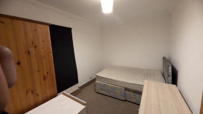 Double room in a 3 Bed house  Main Photo