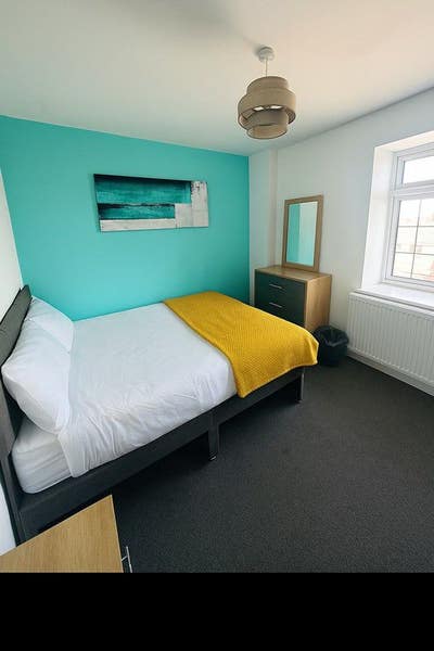 🌟 Double room close to City Hospital 🌟  Main Photo