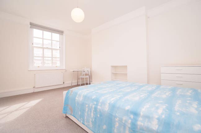 3 rooms avail Sept 6 @St johns wood with TERRACE! Main Photo