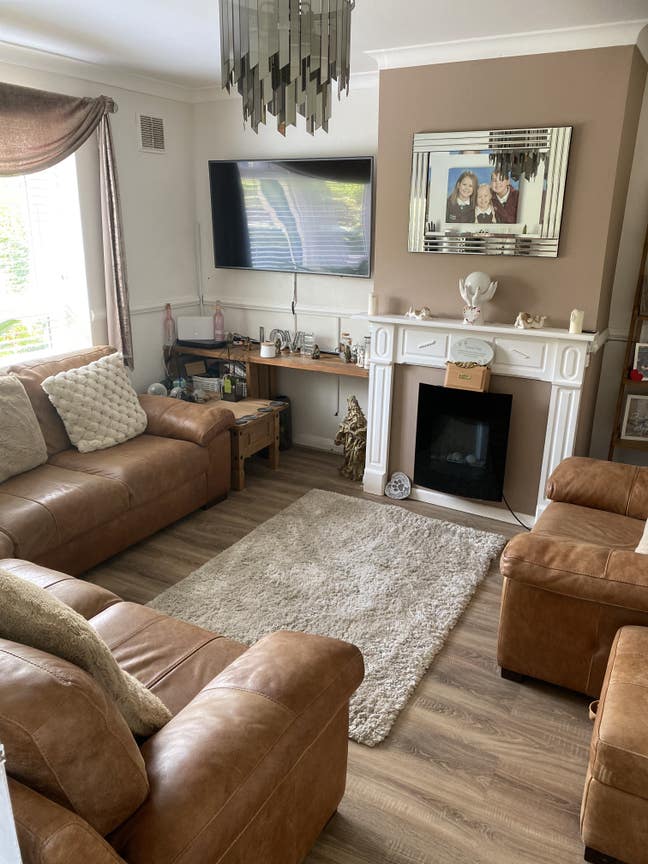 Double room in ST Thomas close to all amenities  Main Photo
