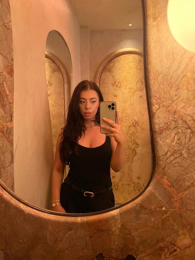 Looking for an apartment  Main Photo