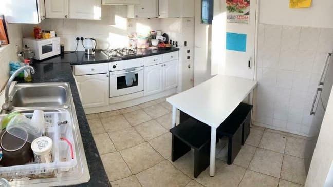 Single Room Balcony Tesco 10 min to Finsbury Park Main Photo