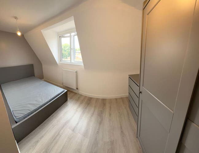 1 Lovely room in NEW CROSS !! Main Photo