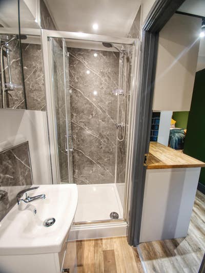 Studio-Style Room, En-Suite & Bills Inc. Main Photo