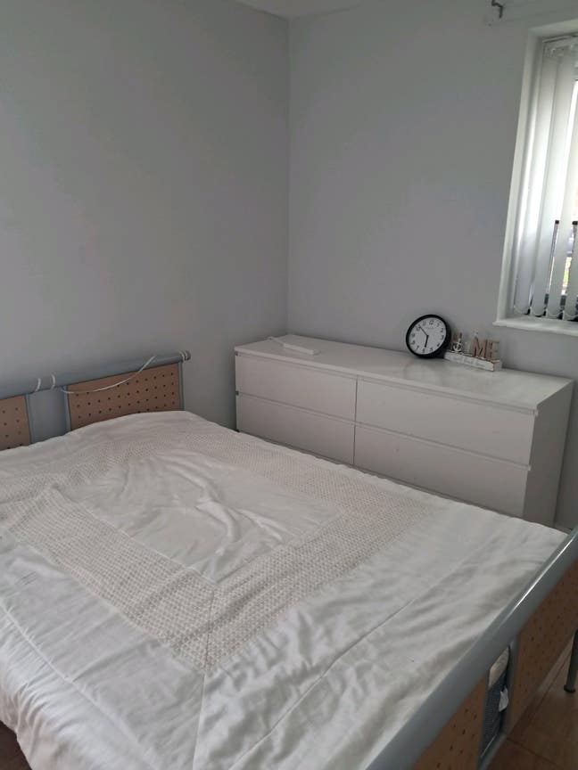 Spare room for short term let Main Photo
