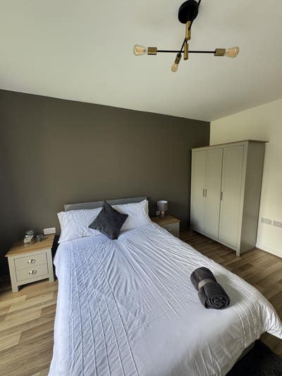 Fully furnished rm with garden inclusive of bills  Main Photo