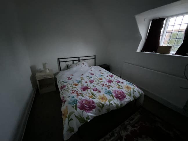 Rooms above Village Pub Main Photo