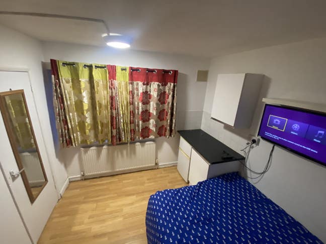 Ensuite Double  Room  Fully  Furnished  in  Hayes  Main Photo