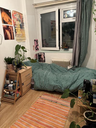 Summer Sublet > Single Room in Hoxton  Main Photo