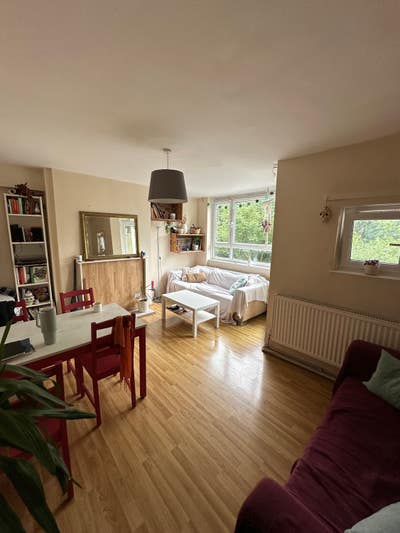 Double bedrooms in Brixton Main Photo