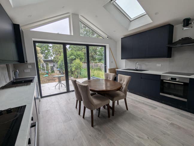 New Double ensuite All bill inclusive+Free cleaner Main Photo