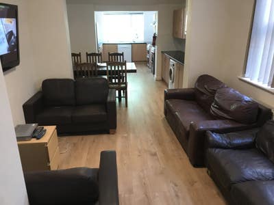 Student room in house share 25/26 academic year Main Photo
