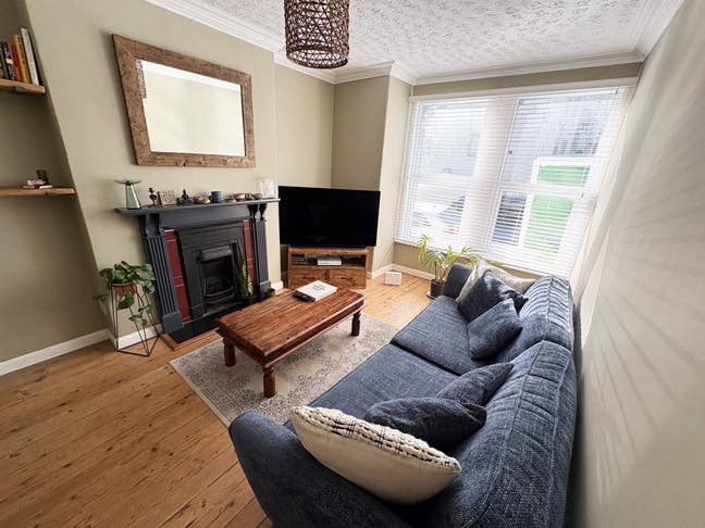 Furnished Double Room in Peverell, Plymouth Main Photo