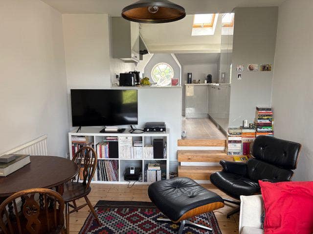 2 Bed Flat for Summer Sublet - Crouch End  Main Photo