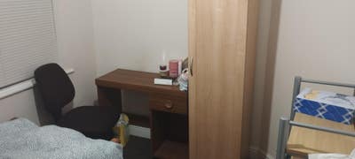Spacious Single Bedroom  Main Photo