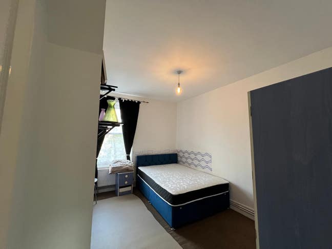 Double room to let in London N16 Main Photo