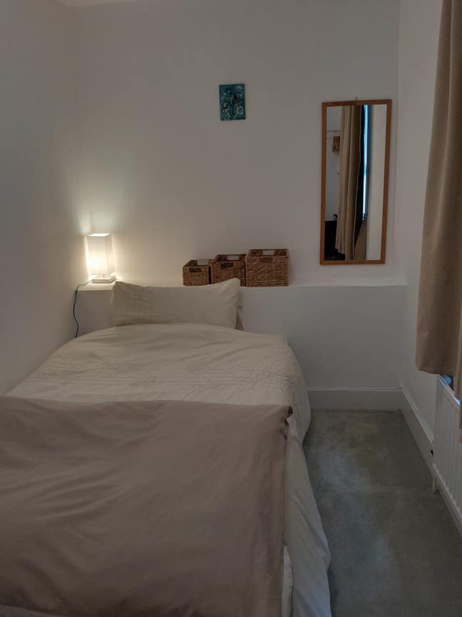 Clean & Cosy Home very near town center Main Photo