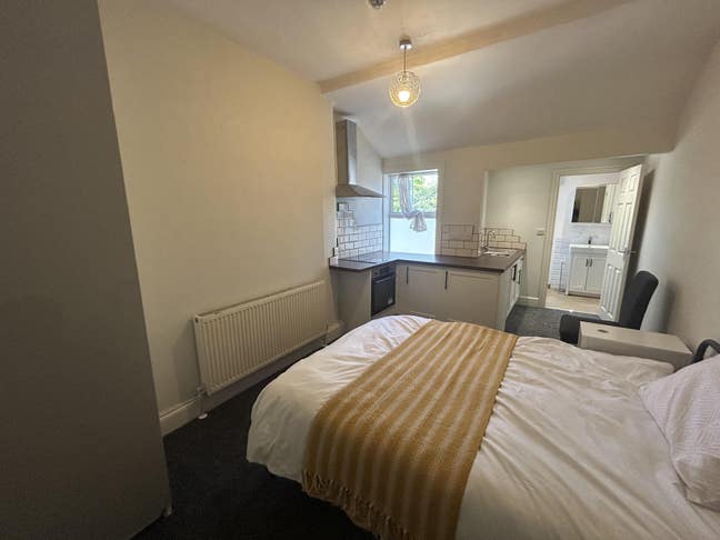 🚨Newly Refurbished City Centre Studios🚨 Main Photo