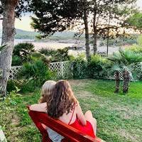 Looking for a room 1 month only  Main Photo