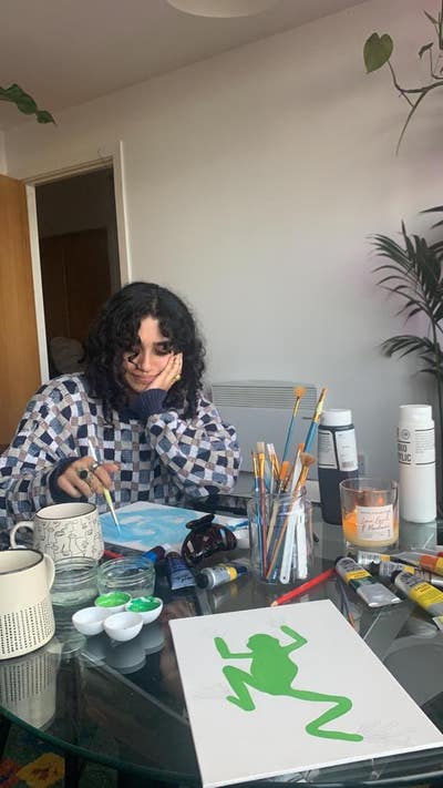 25 year old girlie looking for a room ASAP x Main Photo