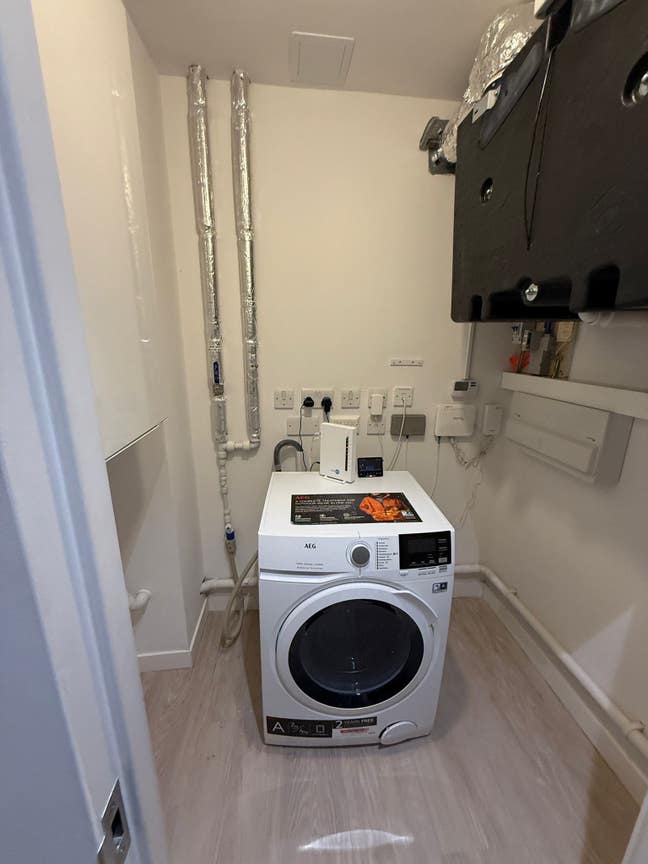 Double Room Available  Main Photo