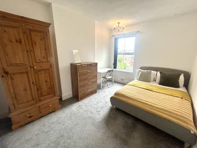 🚨Double Rooms Near Derby University🚨 Main Photo