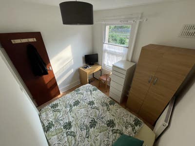ALL BILLS 2 month Double Room in Haringey Main Photo