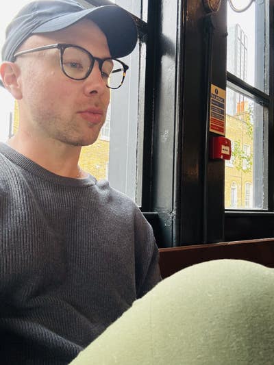 32 Year Old Professional Seeking Short Term Let Main Photo