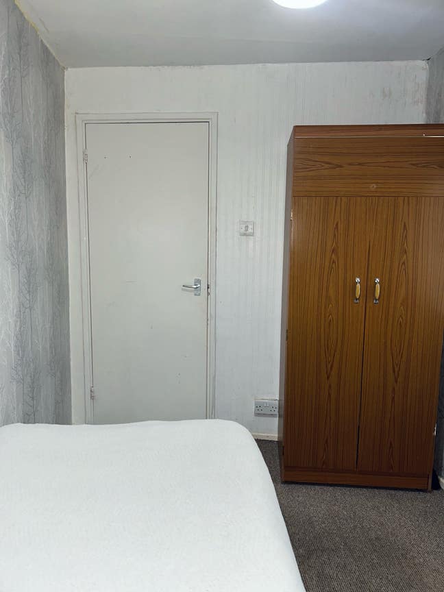 Single Bed to Let–Ideal for student/professionals Main Photo