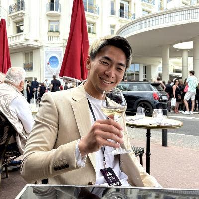 I am a professional male aged 29 from Japan. ... Main Photo