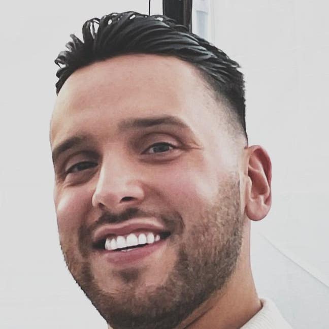 Hi there! I'm a 31-year-old professional male... Main Photo