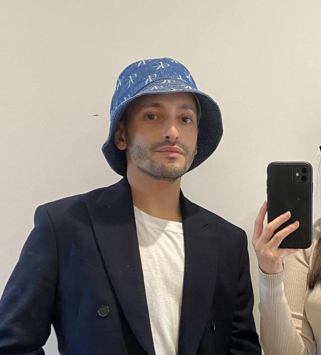 Professional looking for room or to buddy up Main Photo