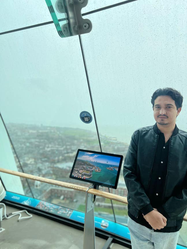 Looking for a room  Main Photo