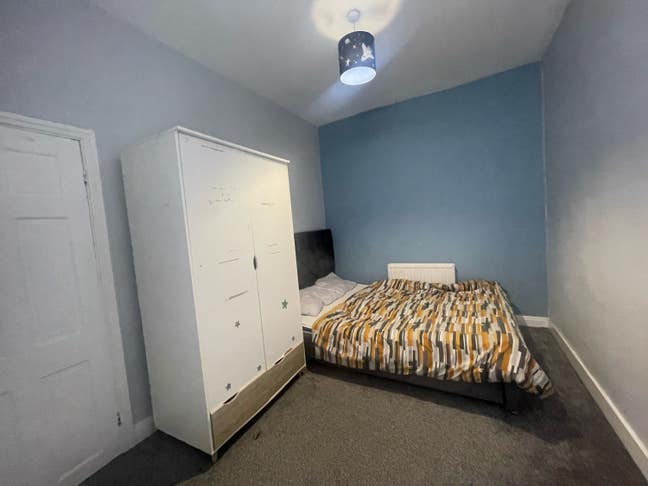 Furnished shared room in Salford Manchester Main Photo