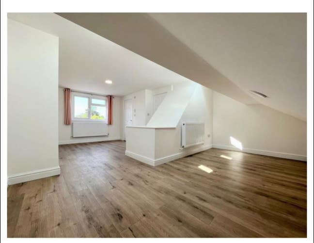 En-Suite Dobule room to rent in Sale  Main Photo