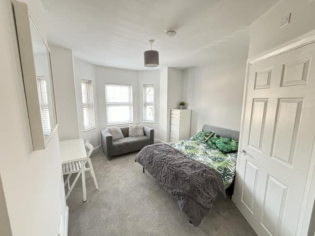 Fantastic Double Ensuite - Professional Co-Living Main Photo