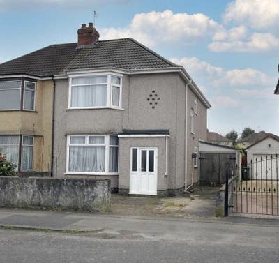 4 Bedroom 2 Bathroom - Ideal for students  Main Photo