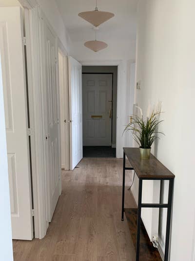 Double Rooms to Rent Top Floor  Main Photo