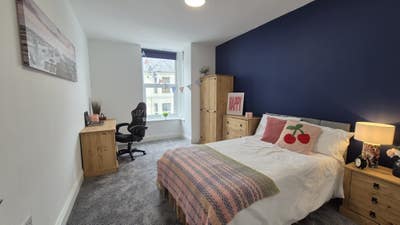 Professional house-share - Prince Maurice Road  Main Photo