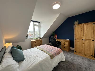 Professional house-share - Prince Maurice Road  Main Photo