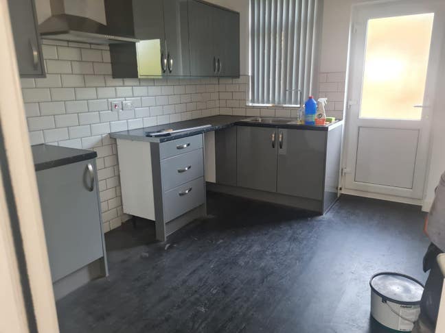 🏠 Stylish 3-Bedroom Apartment – Student Friendly Main Photo