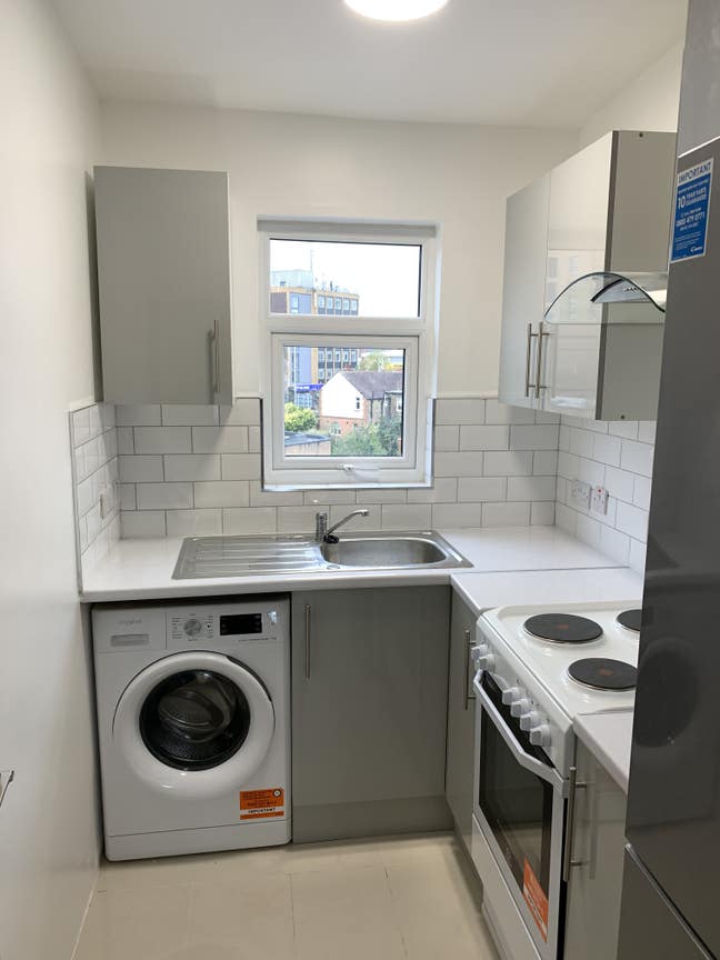 Room to Let  Main Photo