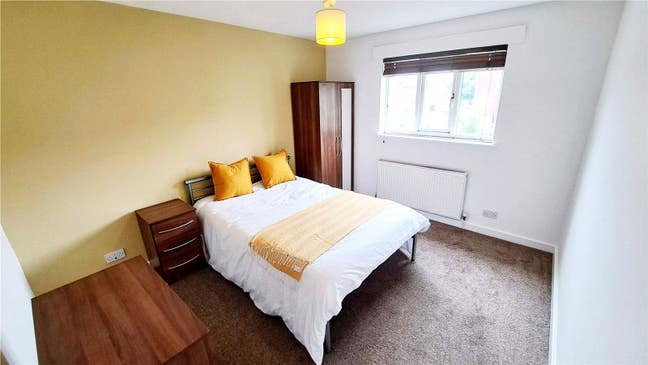 Furnished Double Rooms Available in Stirchley  Main Photo