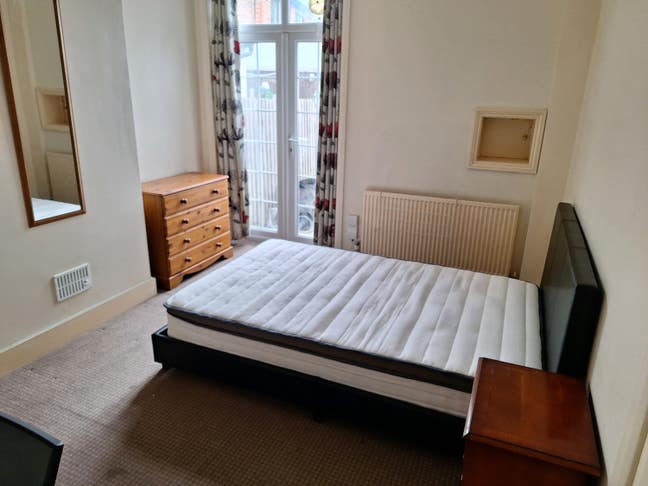 Double room to rent in Orpington. Main Photo