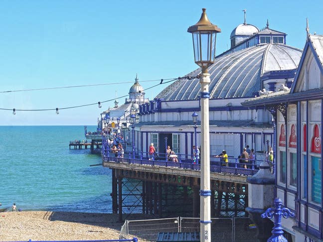 1Min from Pier🩵🌊Seafront Flat💙Tesco Express❤️ Main Photo